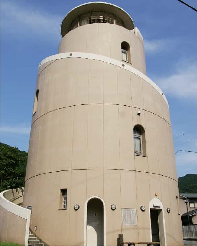 錦タワー